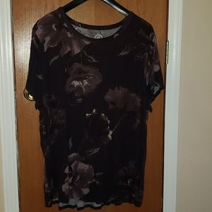 Maurices Tee, Size 3X, Wine colored floral (B1)